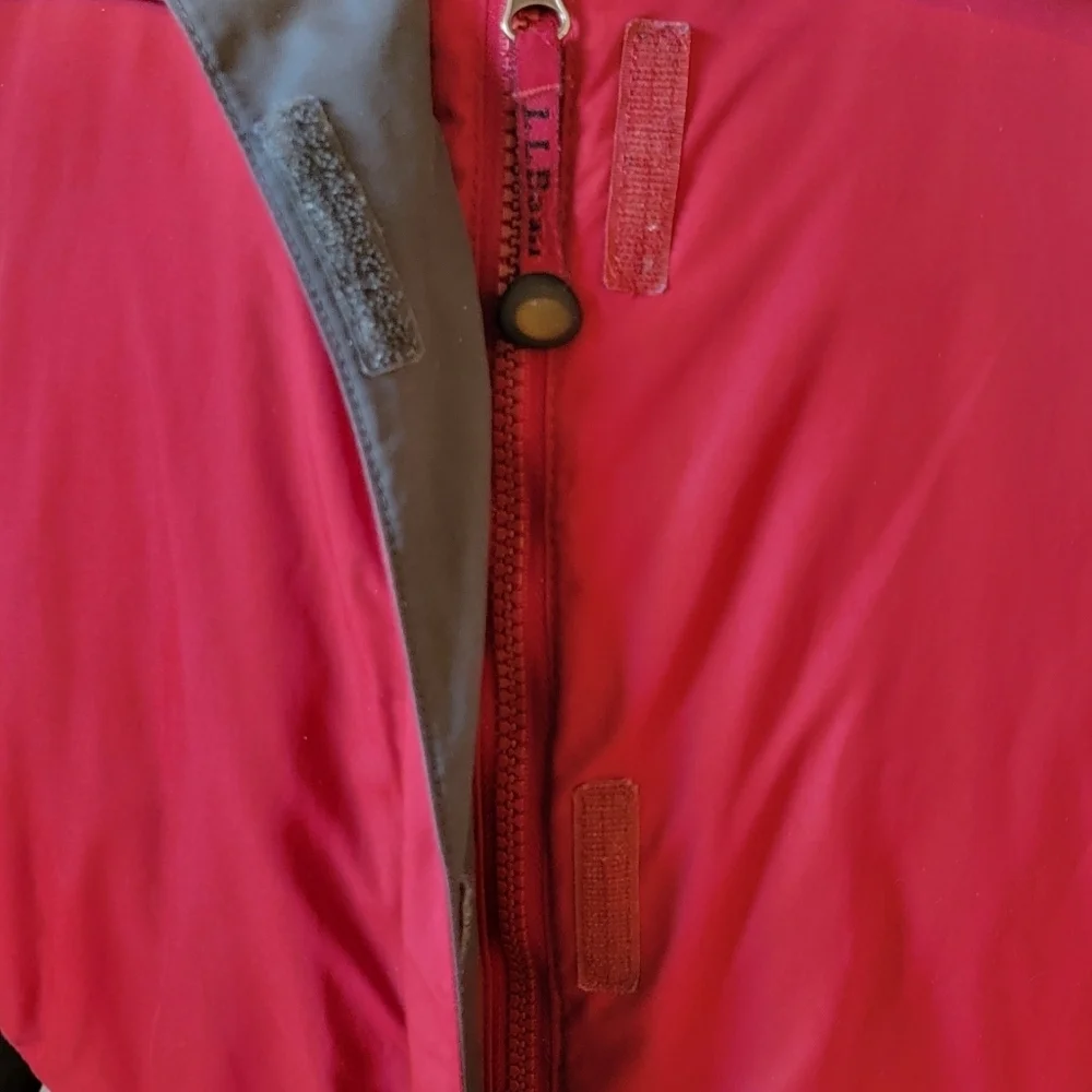 WOMAN'S‎ L.L. BEAN HOODED PRIMALOFT COAT (sz - small